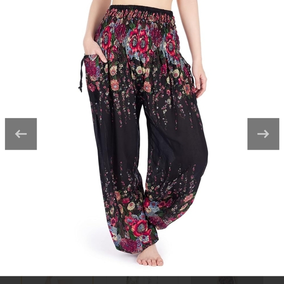 Floral Black Women's Harem Pants with side pockets.  Size Large..NWT - Picture 3 of 11